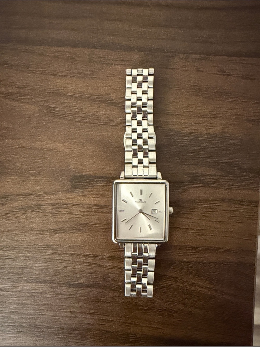 Waldor & Co Delight 32 Silver Watch